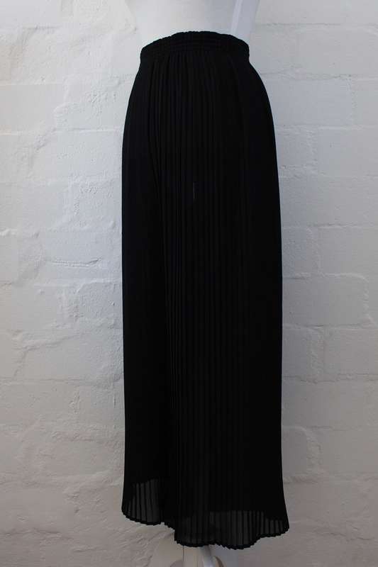 VINTAGE BLACK PLEATED WIDE LEG PANTS TROUSERS - SIZE L