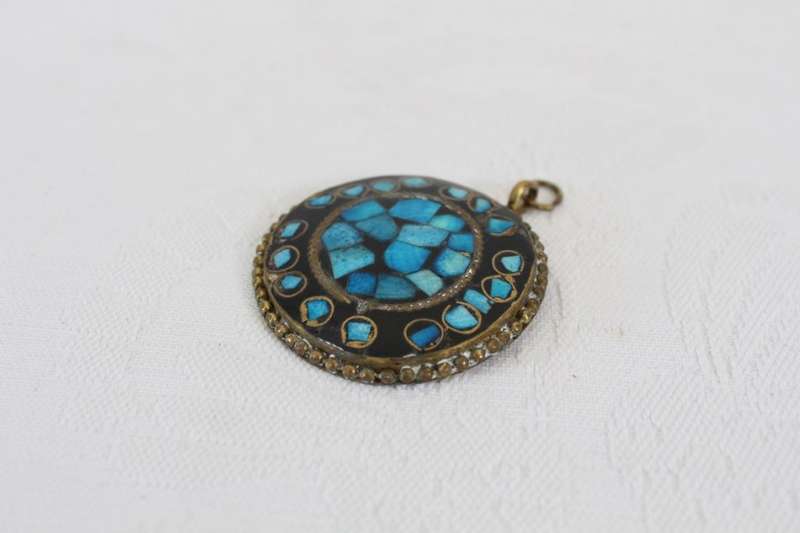 VINTAGE BLUE INLAY BRASS LARGE PENDANT FOR NECKLACE