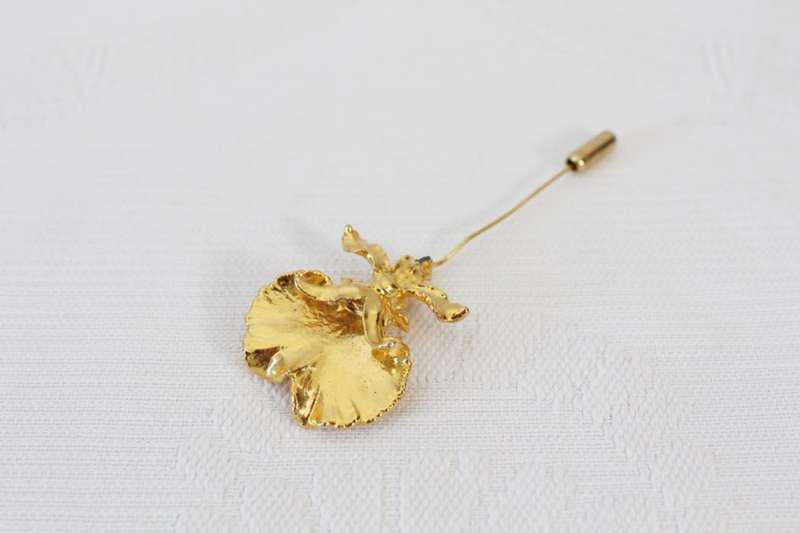 VINTAGE ORCHID FLOWER GOLD PLATED HAT PIN