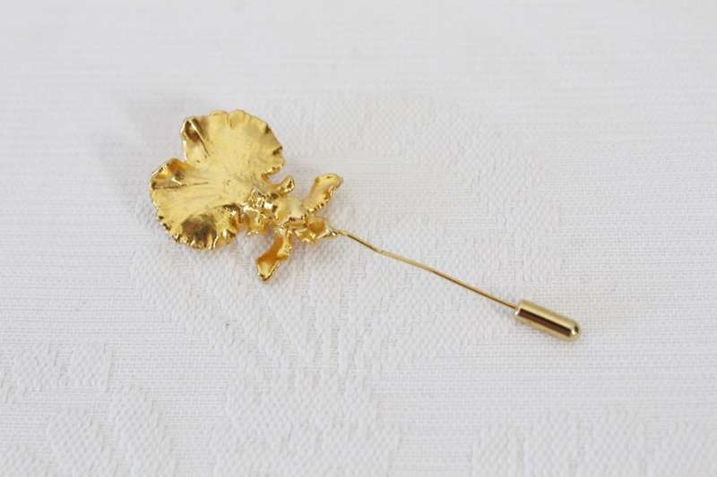 VINTAGE ORCHID FLOWER GOLD PLATED HAT PIN