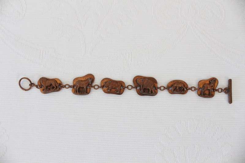 VINTAGE COPPER WILD AFRICAN ANIMALS CHARM BRACELET BANGLE