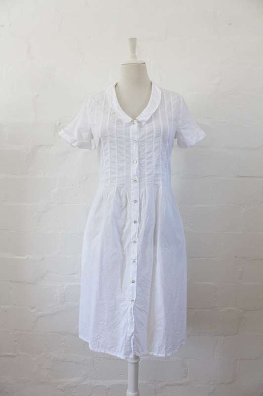 *FLASH SALE - 40% OFF!* EARTH ADDICT WHITE COTTON DAY DRESS - SIZE 12