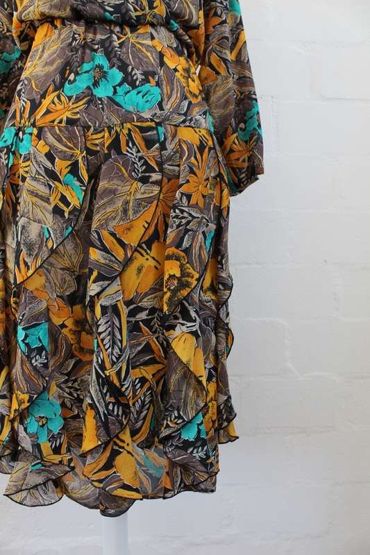VINTAGE FLORAL PRINT YELLOW BROWN RUFFLED COCKTAIL DRESS - SIZE 12