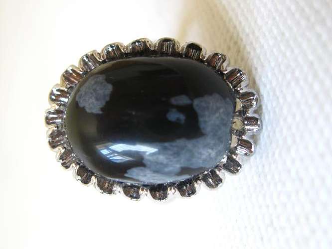 VINTAGE SNOW FLAKE NATURAL GEM STONE SILVER PLATED ADJUSTABLE COSTUME RING
