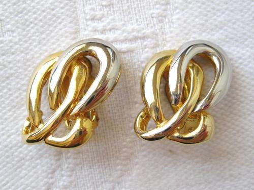 *CLEARANCE SALE - 66% OFF* VINTAGE GOLD SILVER PLATED CLIP-ON COSTUME EARRINGS