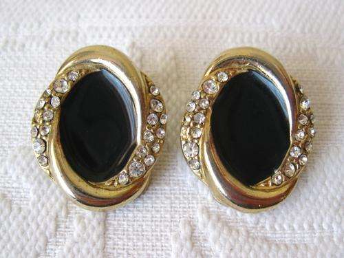 VINTAGE BLACK ENAMEL RHINESTONE GOLD PLATED CLIP-ON EARRINGS