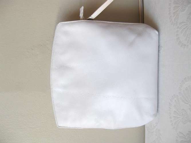 *DILUCIO* DESIGNER VINTAGE GENUINE LEATHER WHITE SLING HANDBAG BAG