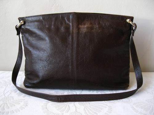 SUZY SMITH VINTAGE GENUINE LEATHER BROWN SHOULDER HANDBAG BAG