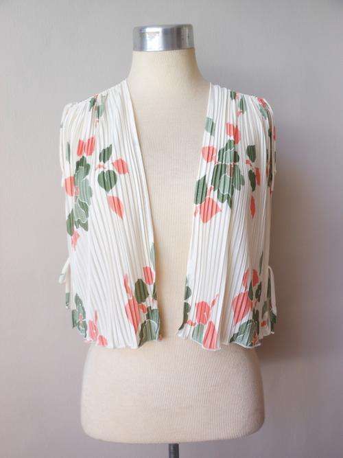 VINTAGE PLEATED WHITE FLORAL PRINT TIE TOP SHIRT BOLERO - SIZE M