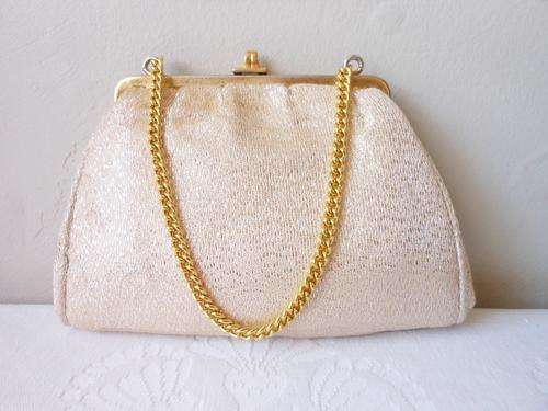 VINTAGE PEACH GOLD FABRIC CHAIN EVENING CLUTCH BAG HANDBAG PURSE