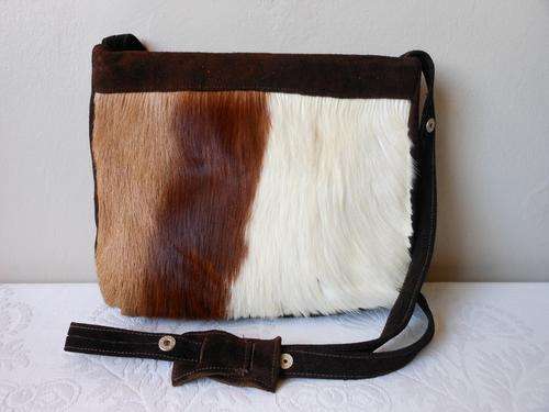 *GENUINE SPRINGBOK SKIN* VINTAGE SUEDE LEATHER FUR ADJUSTABLE SLING SHOULDER BAG HANDBAG