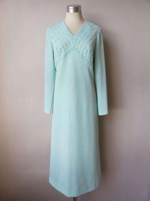 *SALE* VINTAGE MINT GREEN SHIMMER BEADED LONG SLEEVE MAXI FORMAL EVENING GOWN DRESS - SIZE 14