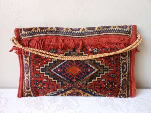 VINTAGE CARPET RED ORANGE CLUTCH BAG HANDBAG