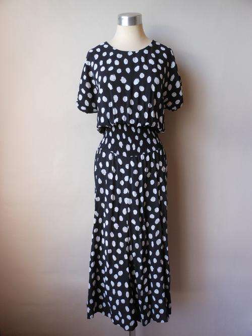 VINTAGE POLKA DOT BLACK WHITE ELASTICATED LONG MAXI DRESS - SIZE M