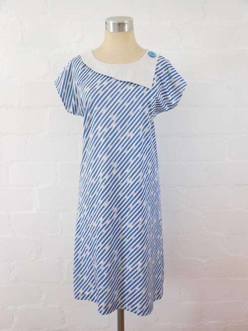 *SALE* VINTAGE BLUE WHITE STRIPED ASYMMETRICAL BUTTON COLLAR DRESS - SIZE 12