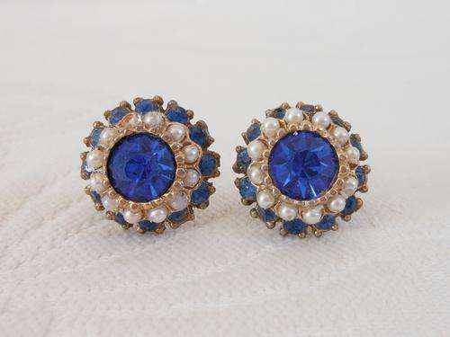 VINTAGE BLUE RHINESTONE FAUX PEARL GOLD PLATED SCREW BACK COSTUME EARRINGS