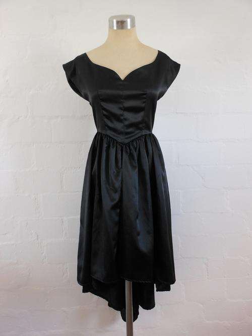 *SALE* VINTAGE RETRO BLACK HIGH LOW HEM OFF THE SHOULDER PARTY COCKTAIL DRESS - SIZE 10