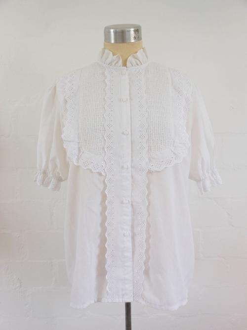 VINTAGE ANGLAISE LACE RUFFLE WHITE SHORT SLEEVE BLOUSE TOP SHIRT - SIZE 16