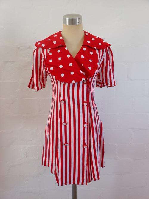 VINTAGE RED WHITE STRIPED POLKA DOT OVERSIZE COLLAR MINI SUMMER DRESS - SIZE 8