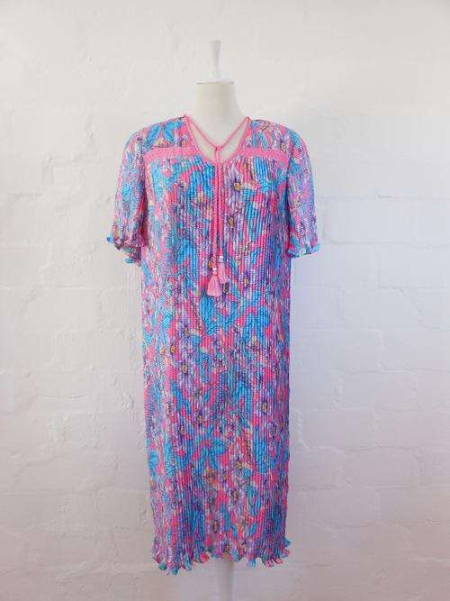 *MID-YEAR SALE - 60% OFF!* *DIANE FREIS* DESIGNER VINTAGE PLEATED FLORAL PRINT DRESS - SIZE XL