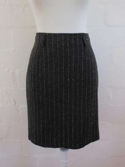 *END SEASON SALE - 80% OFF* VINTAGE GEORGE BARISAL GREY PIN STRIPE WOOL PENCIL SKIRT - SIZE 6
