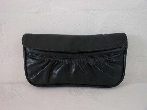 VINTAGE GENUINE LEATHER NAVY BLUE CLUTCH BAG PURSE