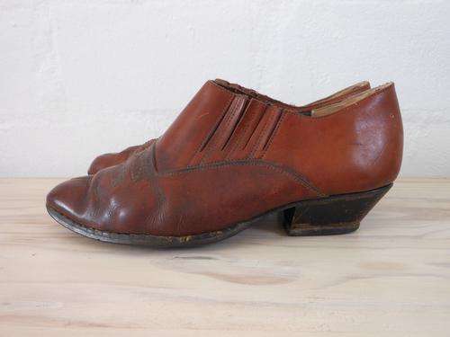 GENUINE LEATHER VINTAGE BROWN TAN COWBOY ANKLE BOOTS SHOES - SIZE 6