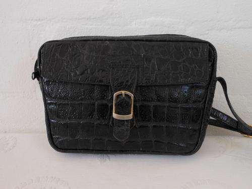 VINTAGE GENUINE LEATHER CROCODILE EMBOSSED BLACK SLING BAG HANDBAG