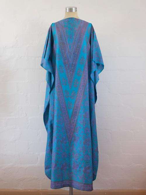 *100% SILK* BURLINGTONS TAJ MAHAL BOMBAY INDIAN BLUE PURPLE PRINTED KAFTAN DRESS - ONE SIZE
