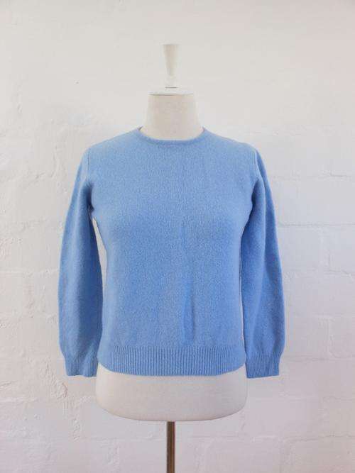 VINTAGE SMITH & MCGREGOR LAMBSWOOL NEW WOOL BLUE JERSEY SWEATER - SIZE SMALL