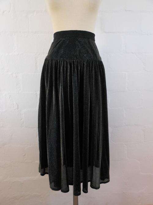 VINTAGE BLACK SHIMMER DROP WAIST EVENING COCKTAIL SKIRT - SIZE 8