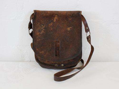 VINTAGE GENUINE LEATHER BROWN TOOLED MESSENGER SLING BAG HANDBAG