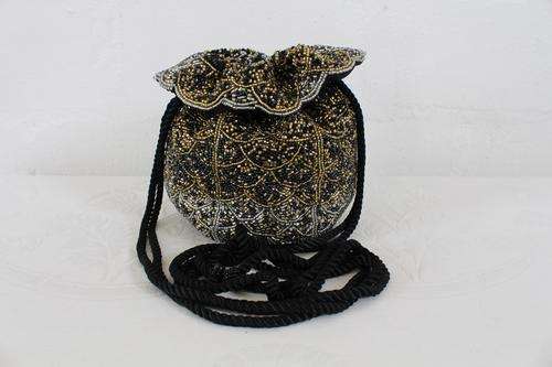 VINTAGE BEADED BLACK GOLD SILVER POUCH SLING BAG HANDBAG