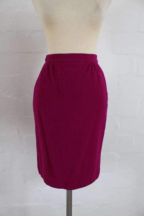 VINTAGE FUSHIA WOOL HIGH WAIST FITTED PENCIL SKIRT - SIZE 6