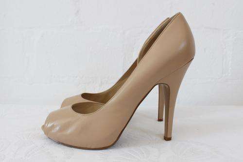 *NINE WEST* DESIGNER GENUINE LEATHER NUDE HEELS SHOES - SIZE 8