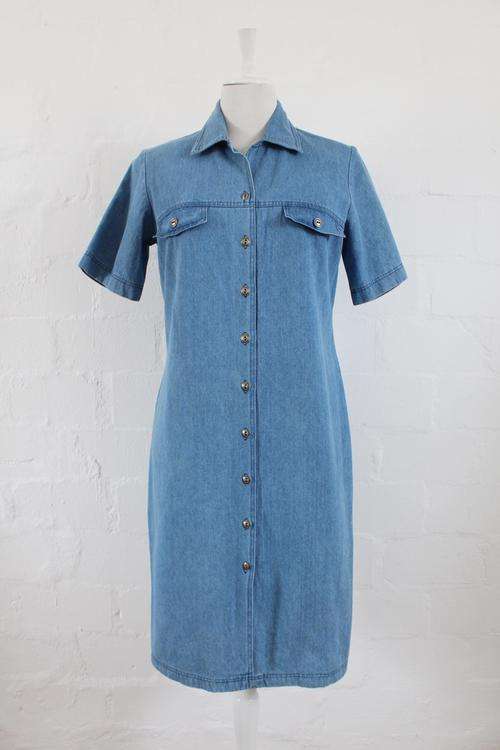 VINTAGE DENIM BLUE BUTTON DOWN SHIRT DRESS - SIZE 10