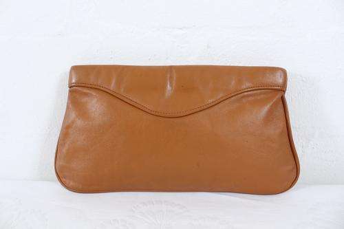 VINTAGE TAN BROWN GENUINE LEATHER CLUTCH BAG PURSE