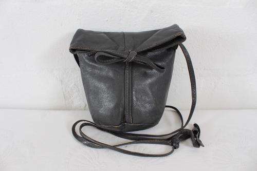 VINTAGE GENUINE LEATHER GREY SMALL SLING BAG HANDBAG - BRAZIL