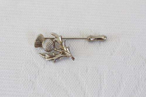 VINTAGE SCOTTISH THISTLE FLOWER HAT PIN