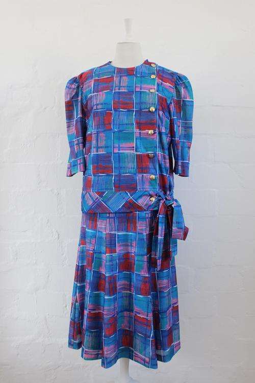 VINTAGE TWO PIECE RED BLUE SQUARES DRESS TOP SET - SIZE 14