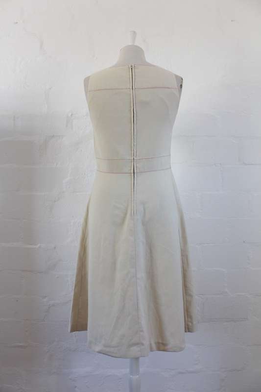 VINTAGE CREAM EMBROIDERED SLEEVELESS WOOL DRESS - SIZE 10