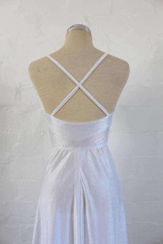VINTAGE FULL LENGTH MAXI CRISS CROSS WHITE DRESS - SIZE 8