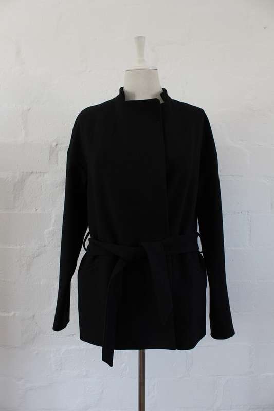 *FLASH SALE - 50% OFF!* *STILE BENETTON* DESIGNER BLACK TIE WAIST COAT JACKET - SIZE 10