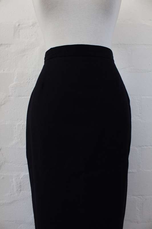 VINTAGE WOOL NAVY BLUE HIGH WAIST PENCIL MIDI SKIRT - SIZE 8
