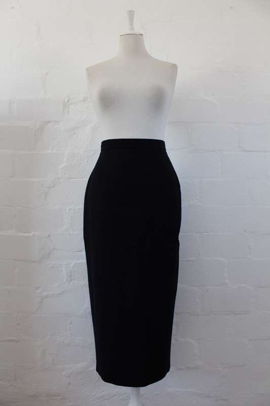 VINTAGE WOOL NAVY BLUE HIGH WAIST PENCIL MIDI SKIRT - SIZE 8