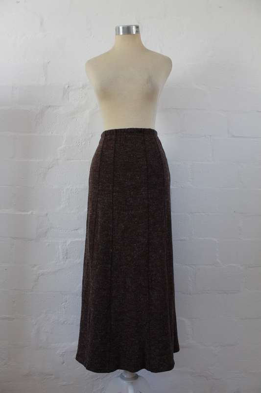 BROWN KNITTED JERSEY MAXI SKIRT - SIZE S