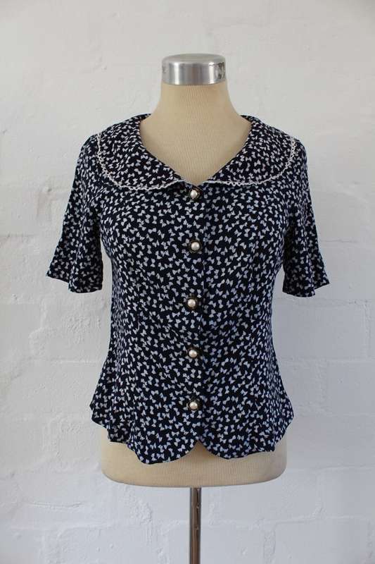 VINTAGE BOW PRINT NAVY WHITE SHORT SLEEVE TOP BLOUSE SHIRT - SIZE 8