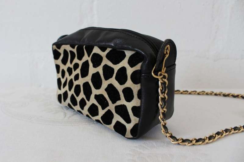 MINI VINTAGE ANIMAL PRINT BLACK GENUINE LEATHER CHAIN SLING BAG PURSE