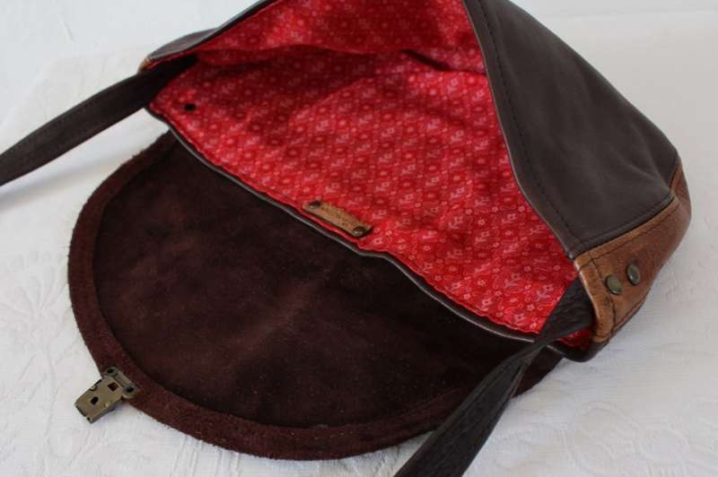GENUINE LEATHER DARK BROWN SLING MESSENGER PURSE HANDBAG BAG