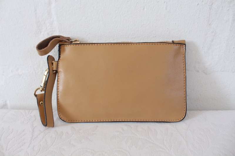 GENUINE LEATHER NUDE BEIGE PATENT ZIP PURSE WALLET